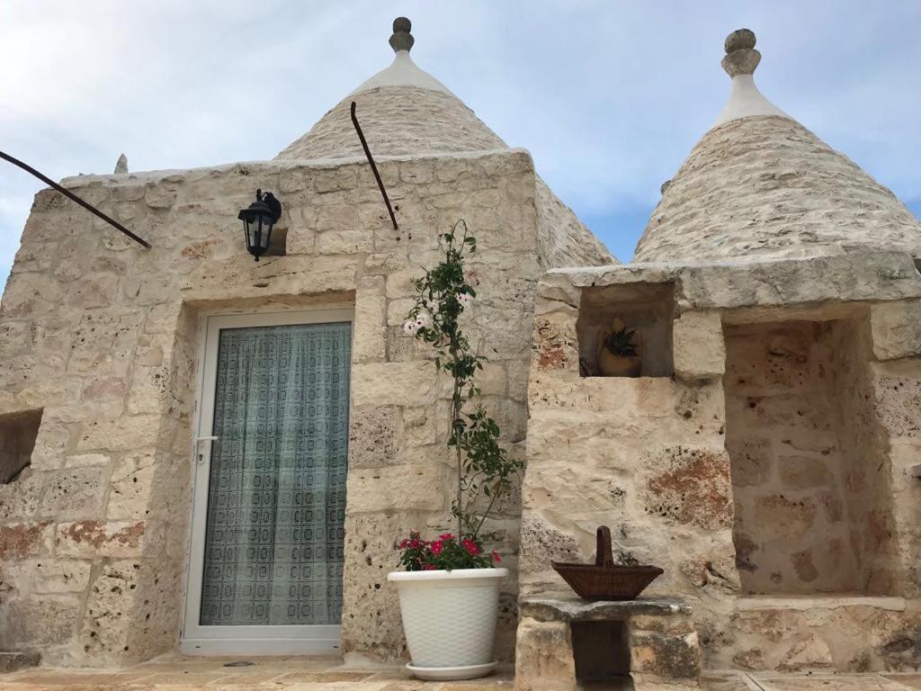 Trulli Da Lalli Ostuni Exterior photo